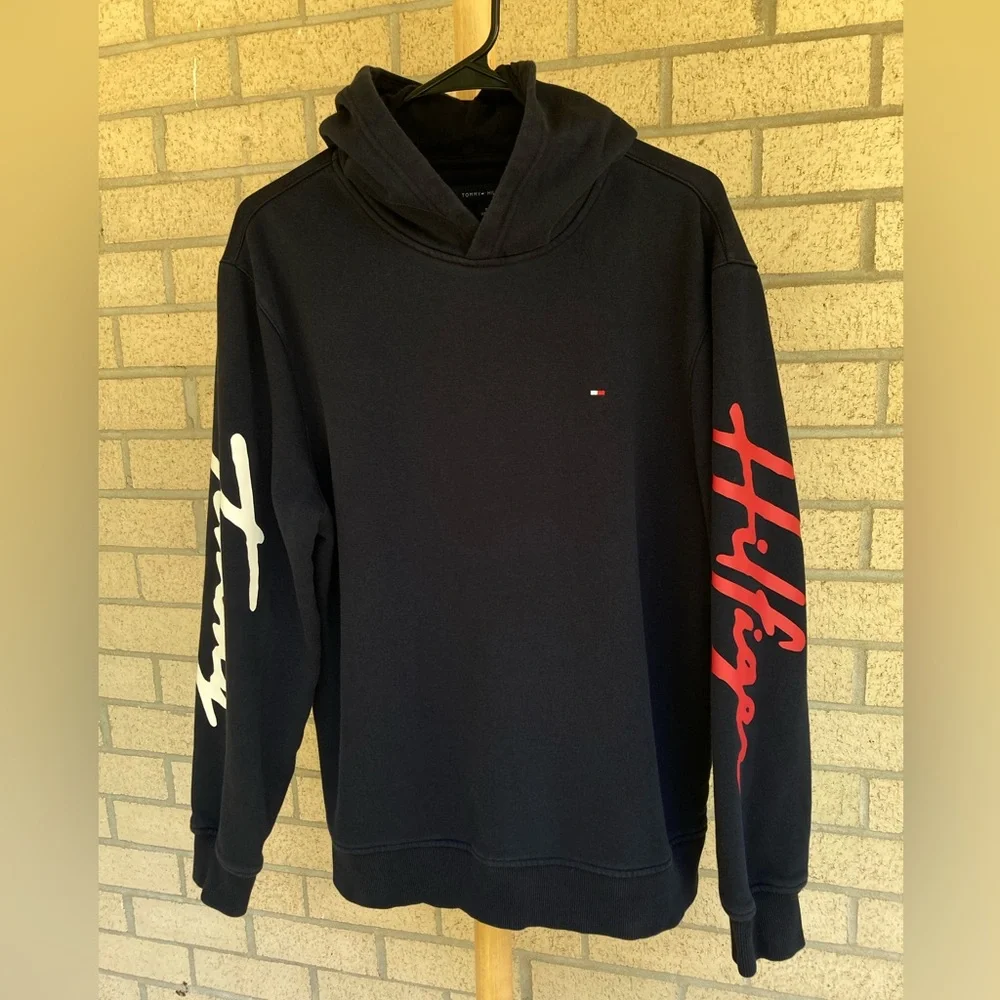 Tommy Hilfiger Soft Classic Navy Blue Hoodie White Red Cursive Logo Sleeve Decal